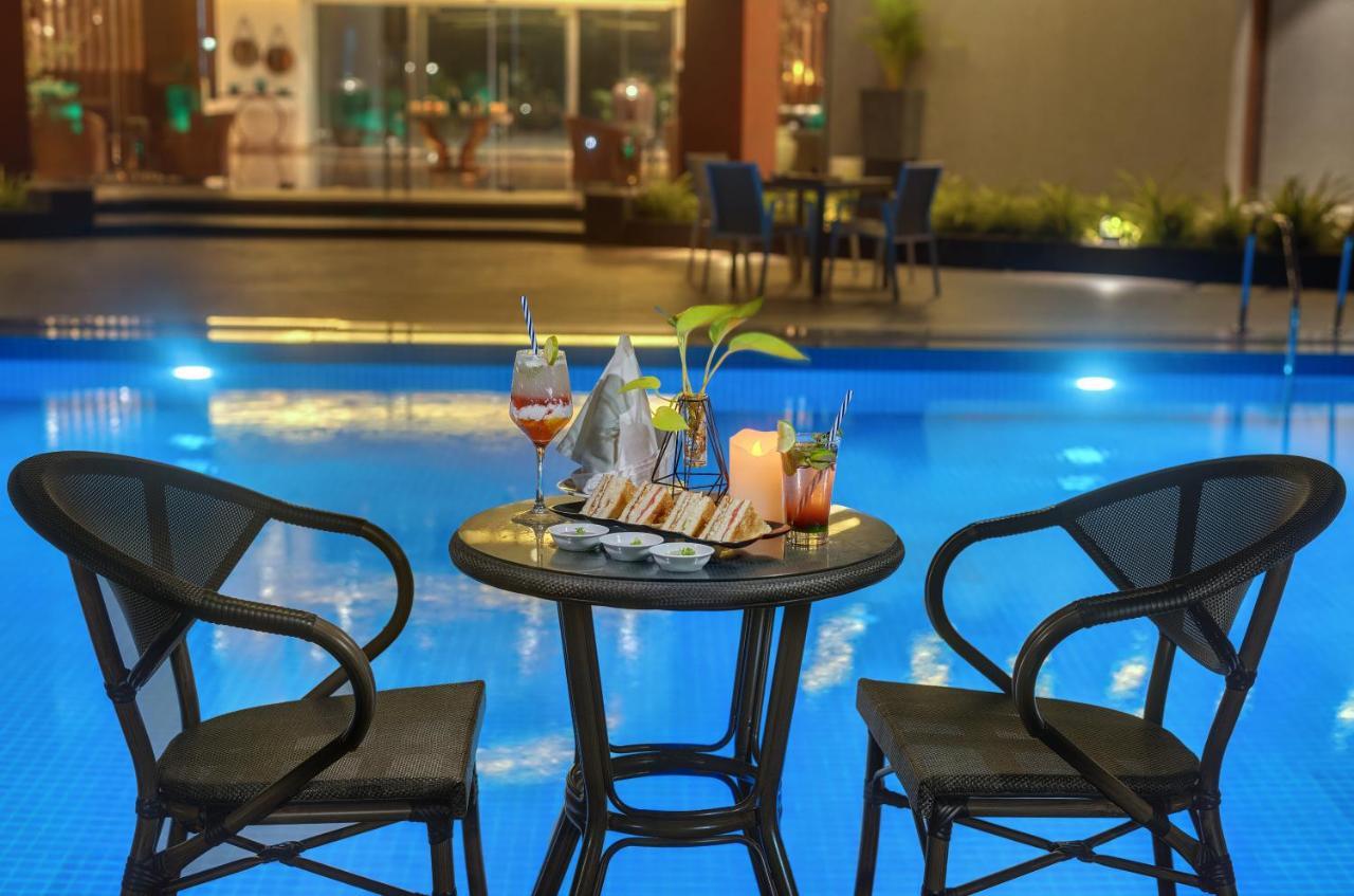 The Fern Royal Farm Resort, Anjār Dış mekan fotoğraf